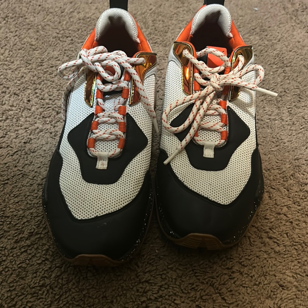 Puma shoes